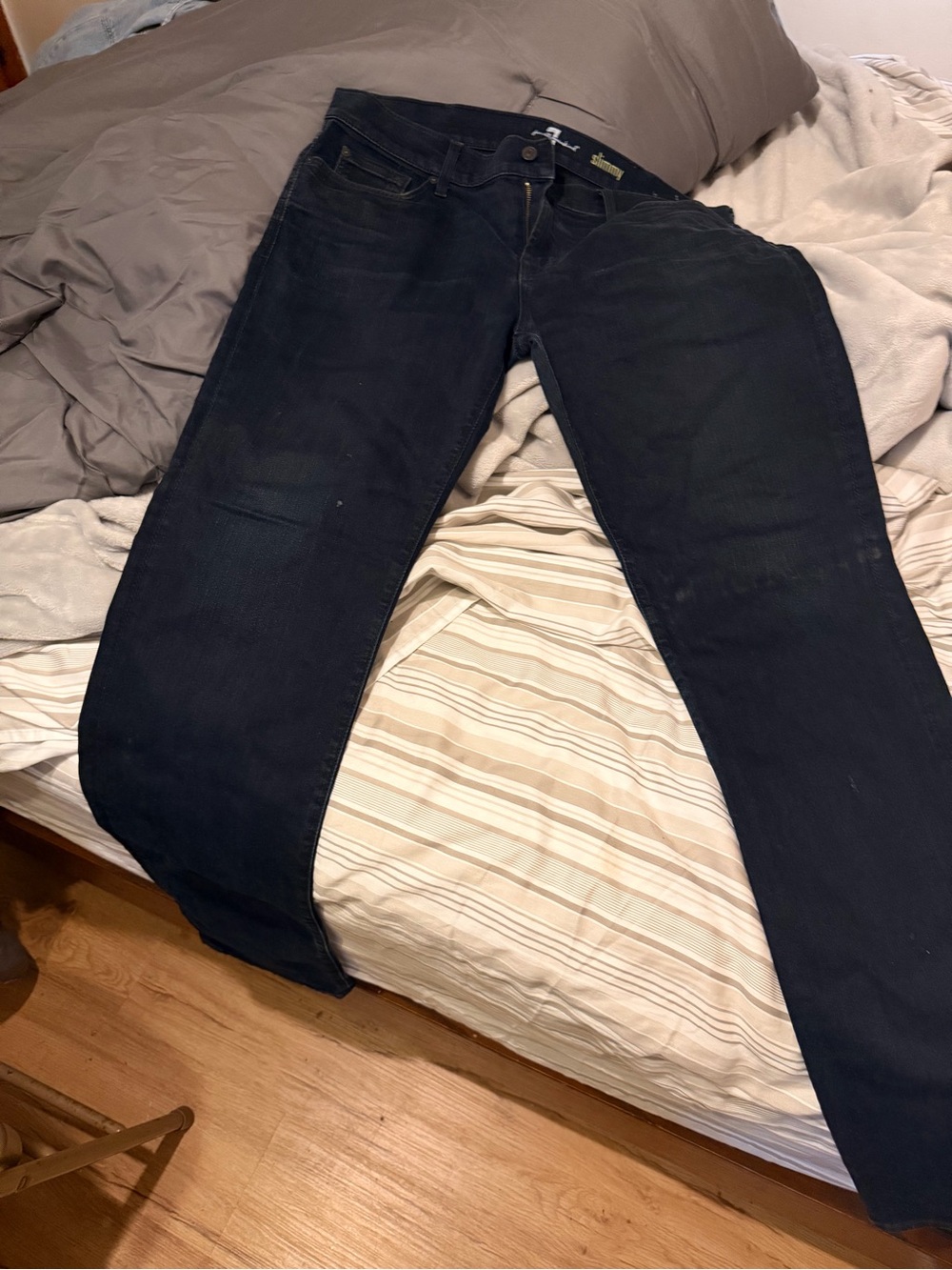 Men's Dark Blue Jeans - Classic Straight Fit 38 7 jeans